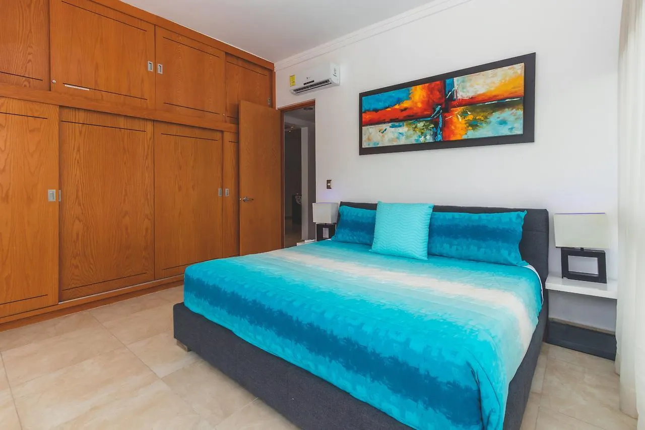 Downtown Condo - Menesse 25/26 Playa del Carmen 0*,  Meksika